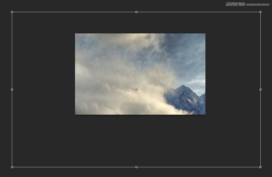 ‘Photoshop合成超酷的火焰龙山效果图‘