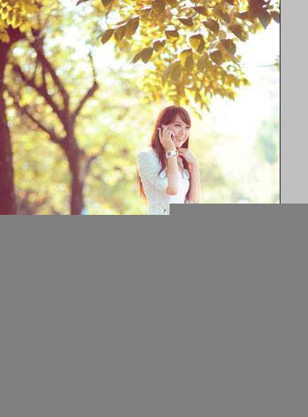 ‘Photoshop为树荫下的美女图片打造淡淡柔美的蓝黄色‘