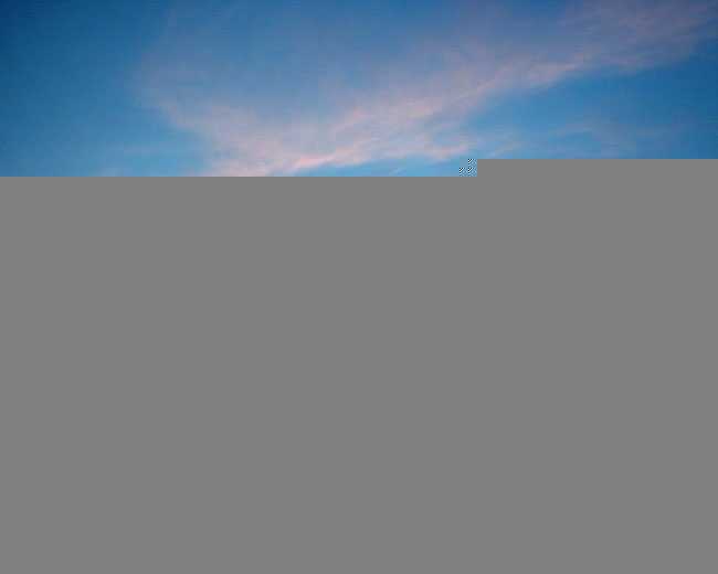 ‘photoshop为偏暗偏灰的海滩风景照调出明媚的初夏效果‘