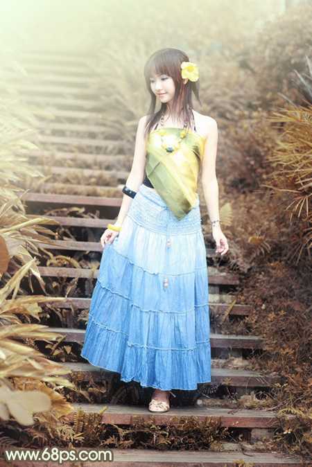 ‘Photoshop为台阶上的美女加上唯美的阳光暖褐色‘