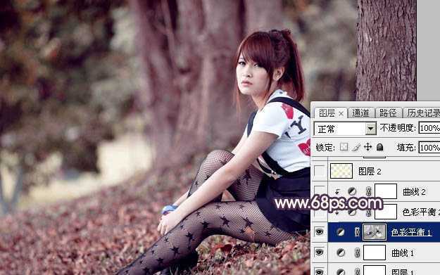 ‘Photoshop将树林中的美女加上柔美的秋季晨曦色‘