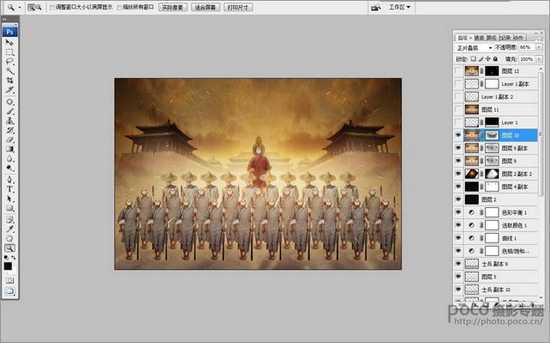 ‘Photoshop合成制作颓废人物列队场景‘