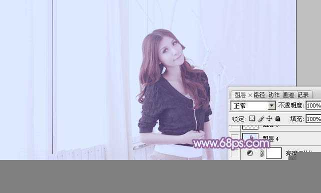 ‘Photoshop为室内美女调制出柔和的韩系淡紫色‘