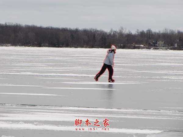 ‘photoshop合成制作漂亮的雪景卡通乐园‘