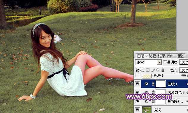 ‘Photoshop将外景草地美女图片调制出淡淡甜美的青紫色‘