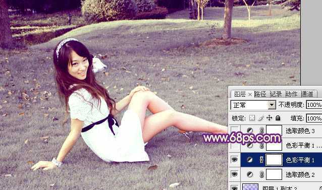 ‘Photoshop将外景草地美女图片调制出淡淡甜美的青紫色‘