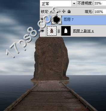 ‘photoshop合成制作出奇形怪状的石头房子矗立在海边的恐怖场景‘