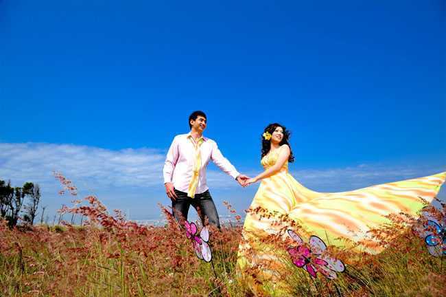 ‘Photosho将草地婚片打造出漂亮的青紫色效果‘
