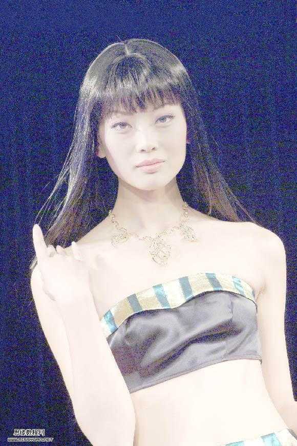 Photoshop扣图教程:扣出黑背景美女头发