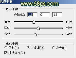 ‘Photoshop将外景美女图片调制出柔美的夏日暖色调效果‘