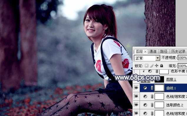‘Photoshop调出暗调蓝红色树林美女图片‘