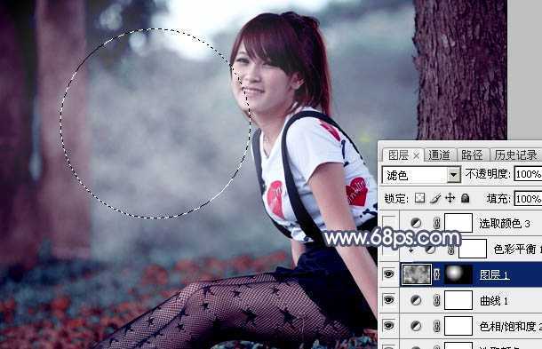‘Photoshop调出暗调蓝红色树林美女图片‘