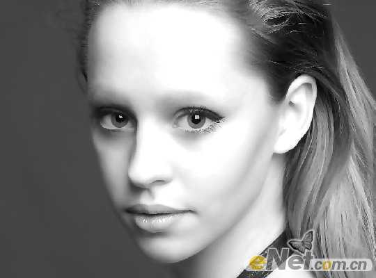 ‘Photoshop将美女图片打造出瓷器般肌肤光泽效果‘