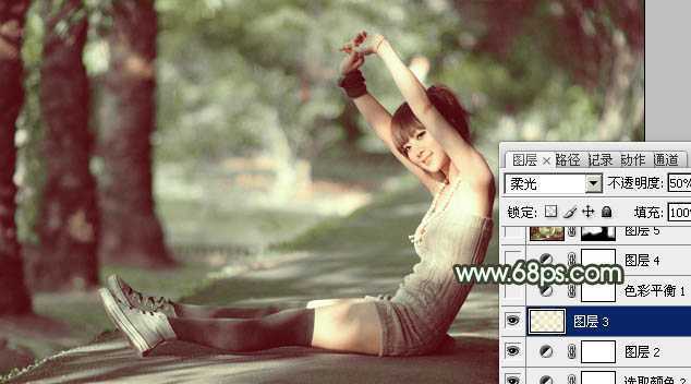 ‘Photoshop为外景人物图片打造出甜美的暗绿色‘