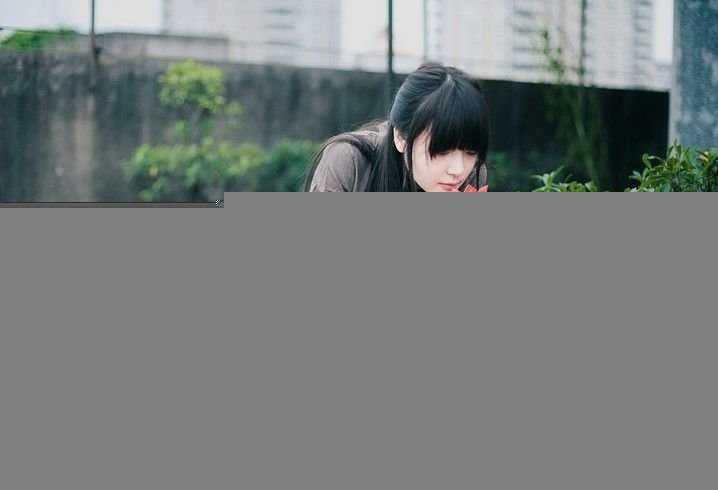 ‘PS将美女图片调出淡绿色意境效果‘