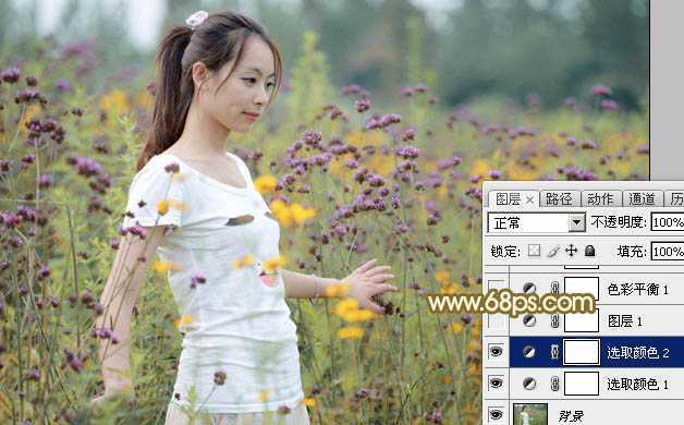 ‘Photoshop为野花中的美女打造出唯美的粉黄色‘