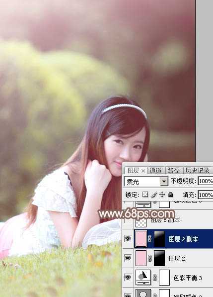 ‘Photoshop为甜美的外景美女加上漂亮的粉褐色‘