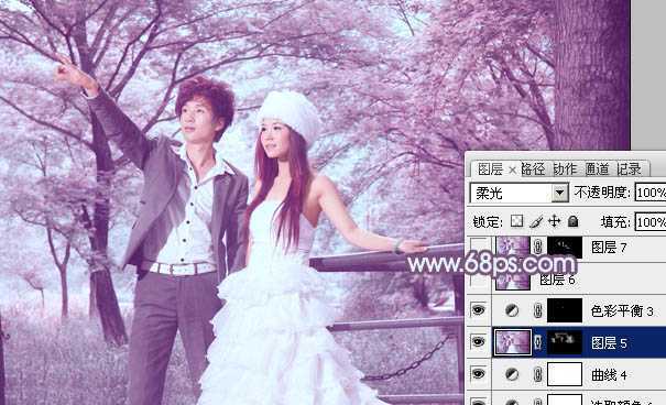 ‘Photoshop将树林婚片调制出唯美浪漫的蓝紫色‘