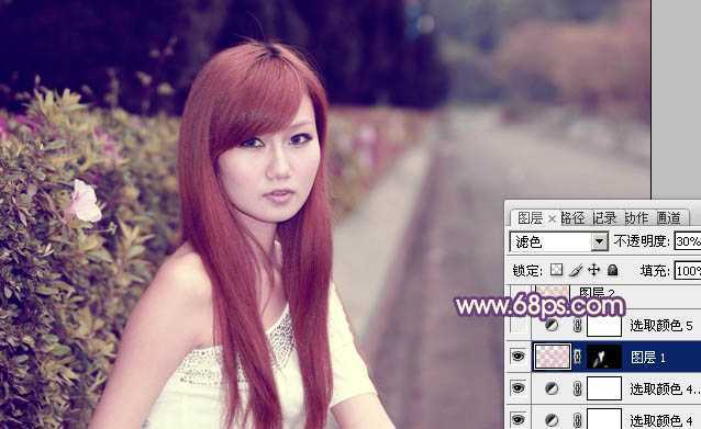 ‘Photoshop将外景美女图片打造出甜美的暗调紫红色‘