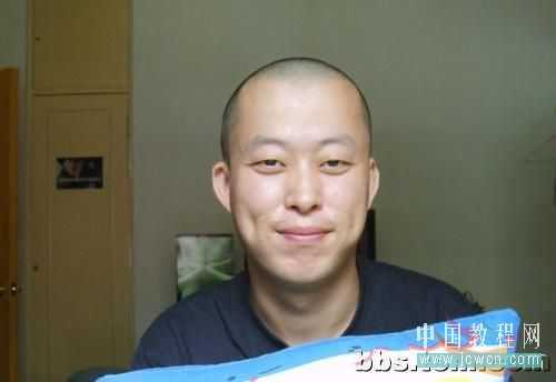 ‘Photoshop蒙版人和猴换脸教程‘