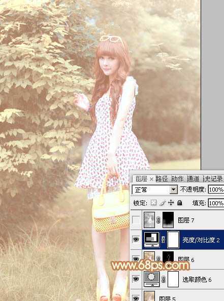 ‘Photoshop为树林美女图片增加朦胧唯美的小清新淡黄色‘