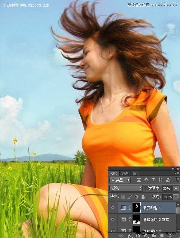 ‘Photoshop调出草地上女孩唯美清新的青绿色调教程‘