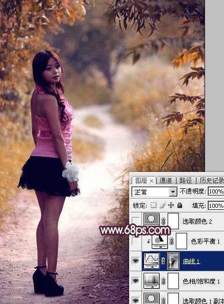 ‘Photoshop将树林人物图片打造唯美的暗调紫红色‘