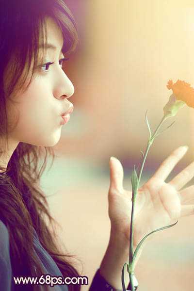 ‘Photosho将写意人物图片调出柔和的淡暖色‘