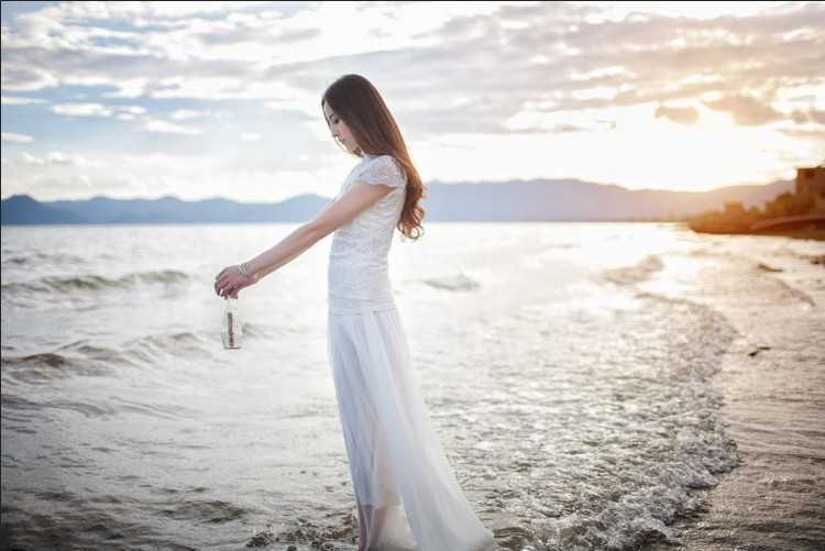 ‘Photoshop巧用PS插件渲染柔美人像效果‘