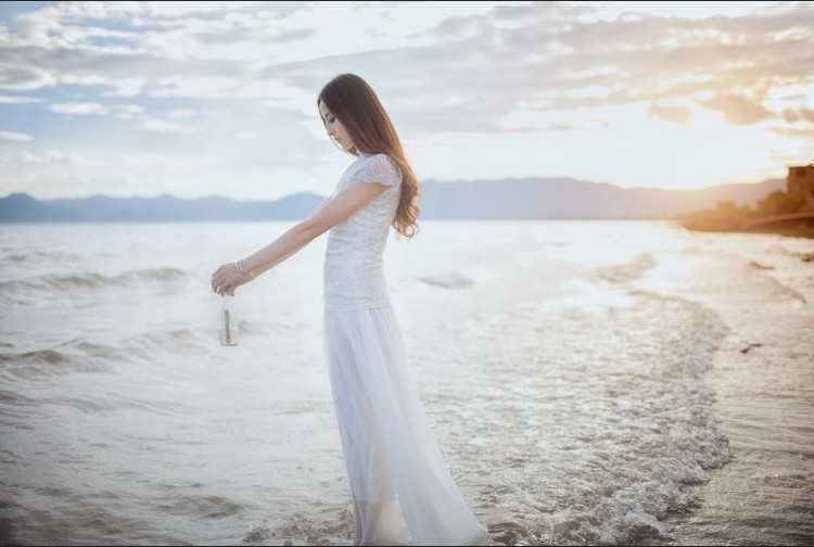 ‘Photoshop巧用PS插件渲染柔美人像效果‘