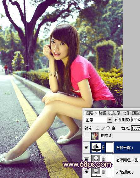 ‘Photoshop将公路人物图片调成灿烂的暖色调‘