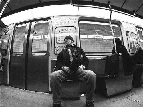 鱼眼镜头的使用会让照片别有一番韵味