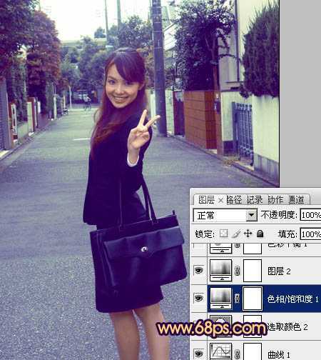 ‘Photosho将街道人物图片打造出甜美紫褐色‘