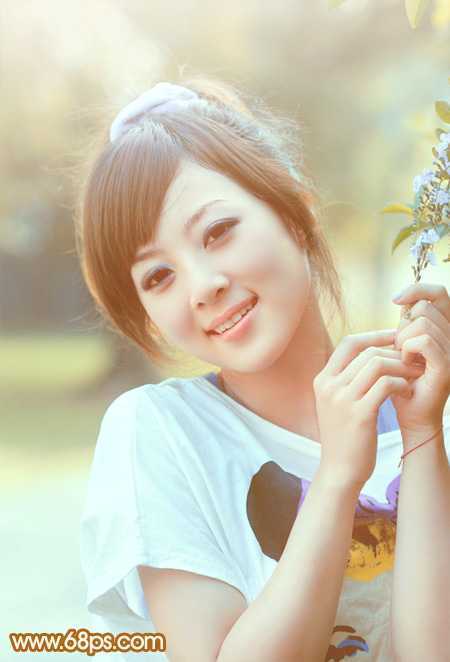 ‘Photoshop为可爱外景人物图片加上暖暖的淡美粉黄色‘