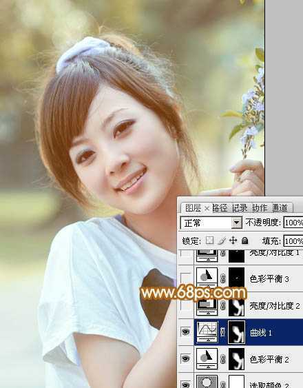 ‘Photoshop为可爱外景人物图片加上暖暖的淡美粉黄色‘