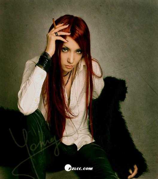 ‘photoshop合成制作出PUNK颓废美女海报效果‘