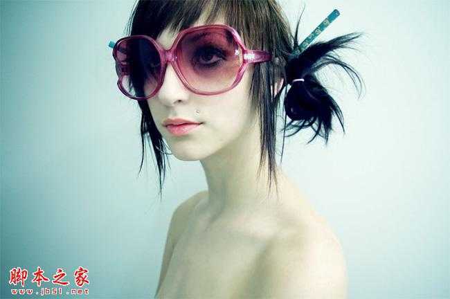 ‘Photoshop将人物头像转为黑白水彩画效果‘
