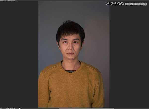 ‘Photoshop把人物照片变成搞怪的大头漫画效果‘