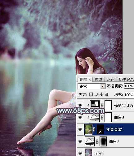 ‘Photoshop为湖景美女图片调制出唯美的青紫色‘