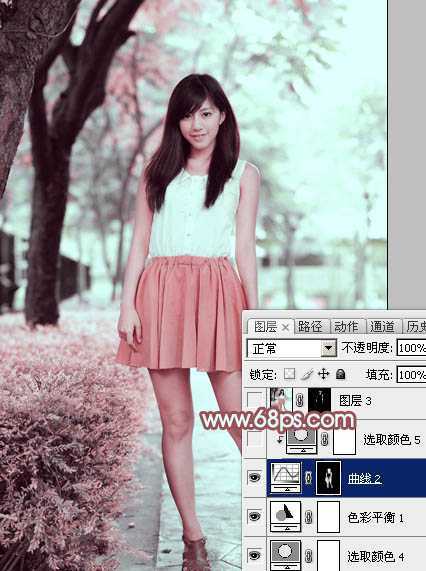 ‘Photoshop为树下的美女图片调制出甜美的粉调青红色‘