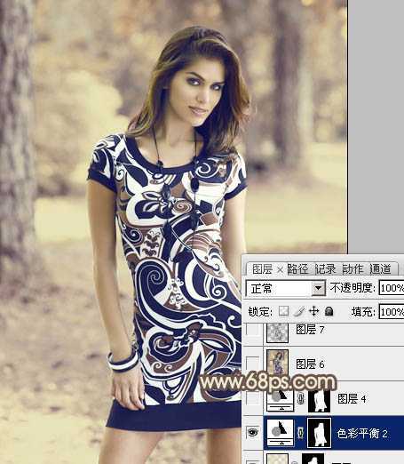 ‘Photoshop将树林人物图片调制出纯美的淡黄色效果‘