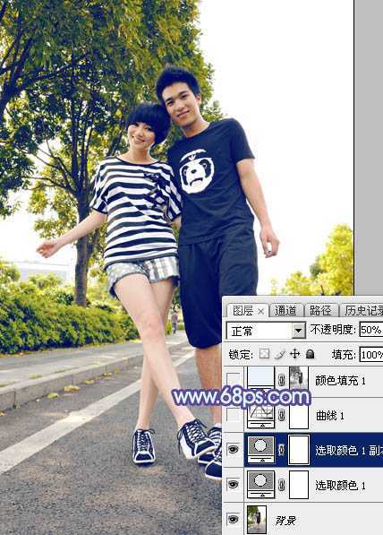 ‘Photoshop为街道情侣图片增加梦幻的蓝色调‘