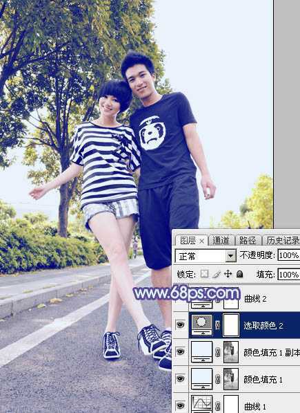 ‘Photoshop为街道情侣图片增加梦幻的蓝色调‘