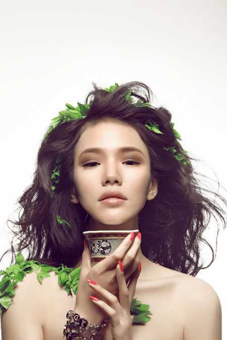‘Photoshop将人物图片打造出颓废潮流的海报效果‘