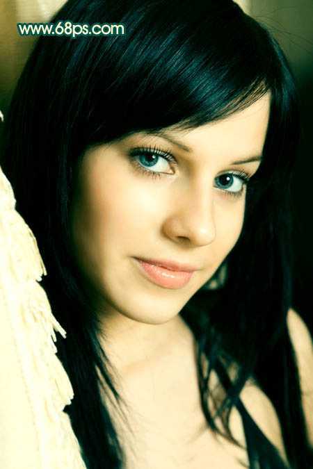 ‘Photoshop将美女图片调成暗调橙绿色‘