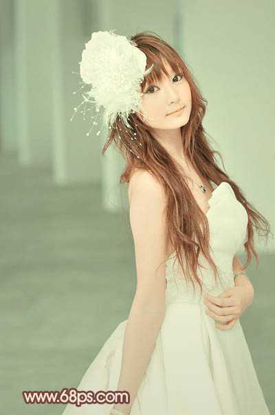 ‘Photoshop将美女婚片调成柔美的淡褐色‘
