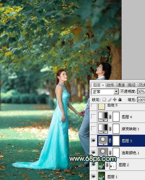 ‘Photoshop将树林婚片调成柔美的暗暖色‘