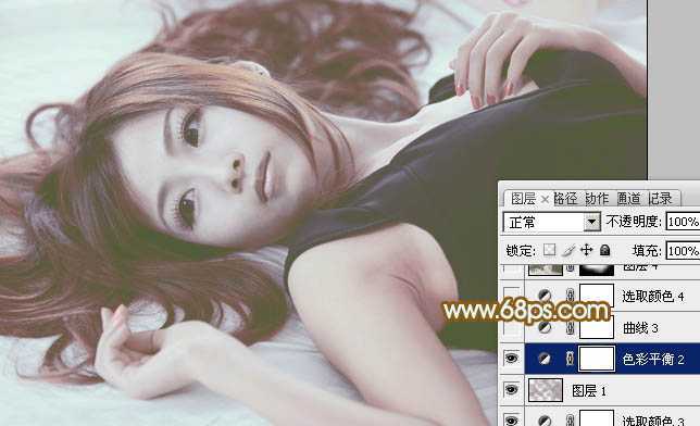 ‘Photoshop将室内美女图片增加淡淡的韩系红褐色‘