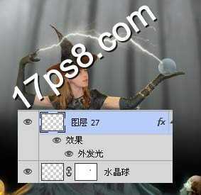 ‘photoshop设计制作万圣节巫婆手握水晶球的魔法海报ps教程‘