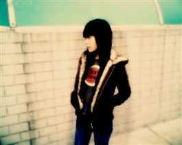 Photoshop制作陈旧照片及泛黄色调调节